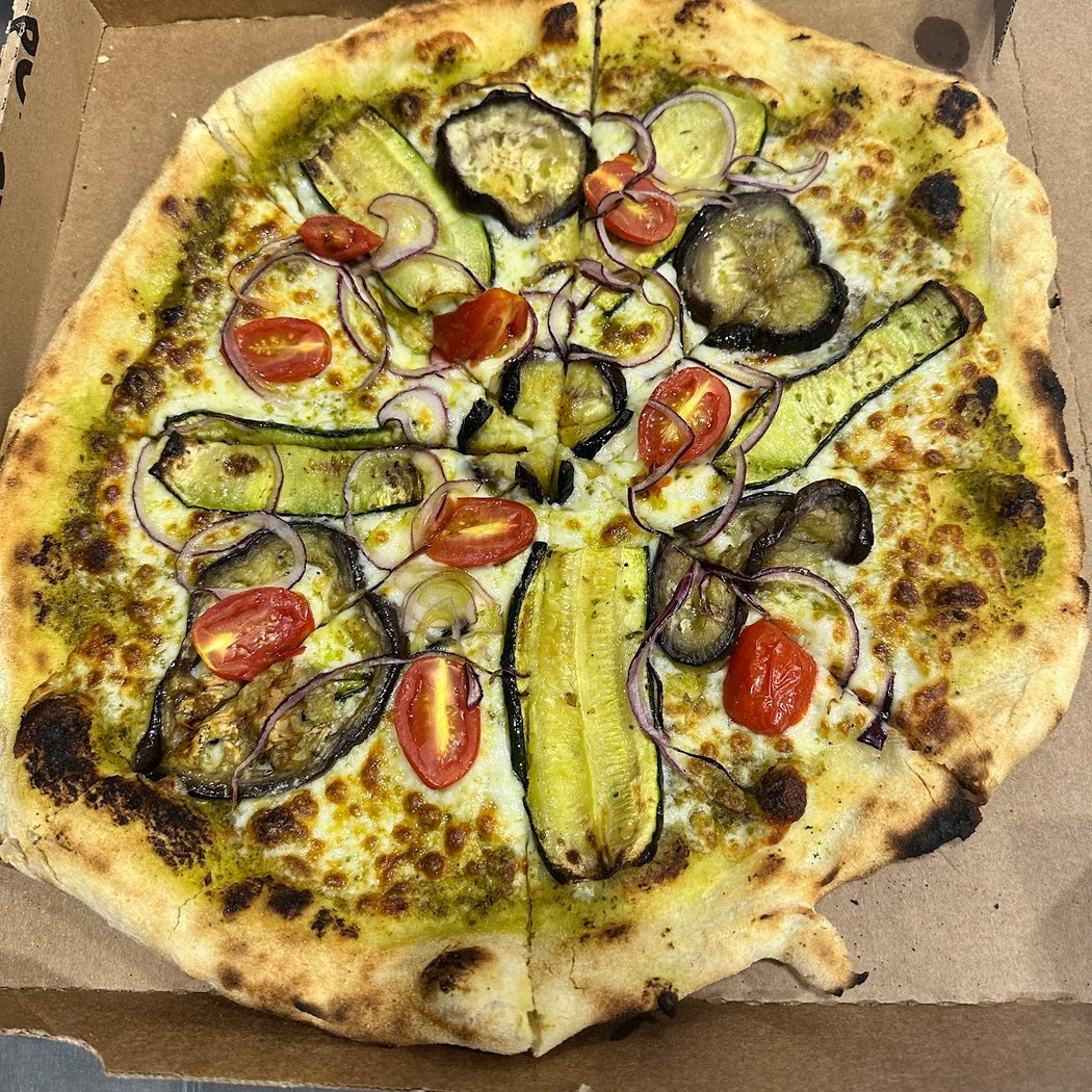 BOTTEGA Pizza 3
